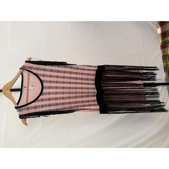 Flapper Costume Pink Sleeveless Casual Dress with Black Fringe and Pattern - Picture 1 of 5